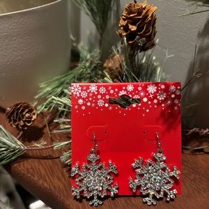 Kohl's Festive Silver Snowflake Earrings